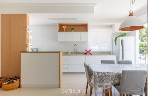 Canasvieiras Apartment | Beautiful apt With Barbecue in Floripa Ibe104