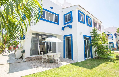 Cerritos Villa | Beautiful Beach Villa 41 - Walk to the beach in seconds