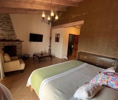 Tapalpa House | Beautiful Cabin Downtown Tapalpa Oven Mud Barbecue Grill 4 Room 12 ppl TV Wifi