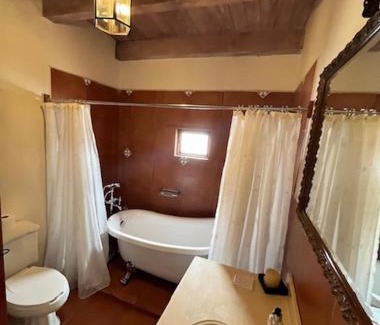 Tapalpa House | Beautiful Cabin Downtown Tapalpa Oven Mud Barbecue Grill 4 Room 12 ppl TV Wifi