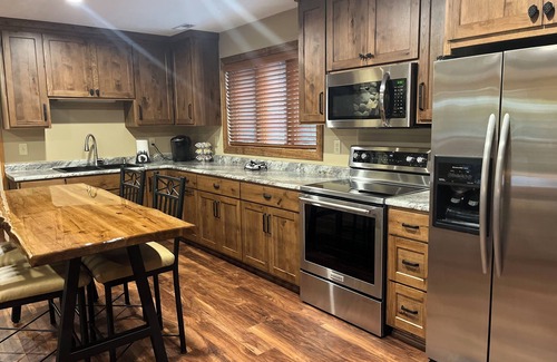 Chisago City Cabin | Beautiful cabin getaway on Green Lake
