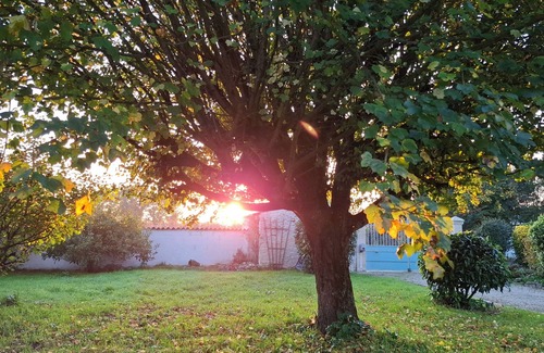 Geay House | Beautiful Charentaise village 40 minutes from La Rochelle and Royan,