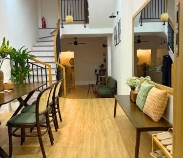 District 1 Apartment | Beautiful City Center Whole Townhouse in D1