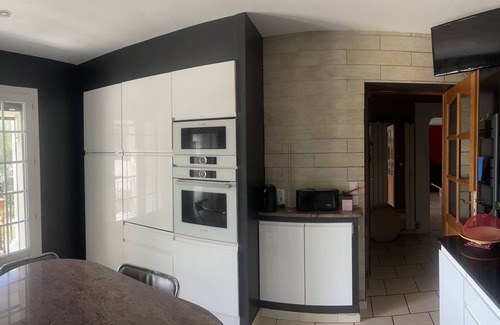 Clarensac Villa | Beautiful comfortable villa with swimming pool and sauna, ideal for family or friends