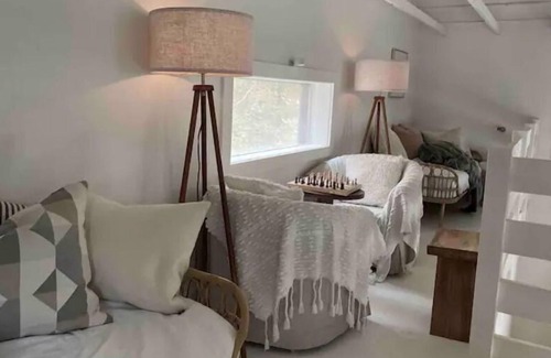 Grey Highlands House | Beautiful Converted Barn in The Grey Highlands