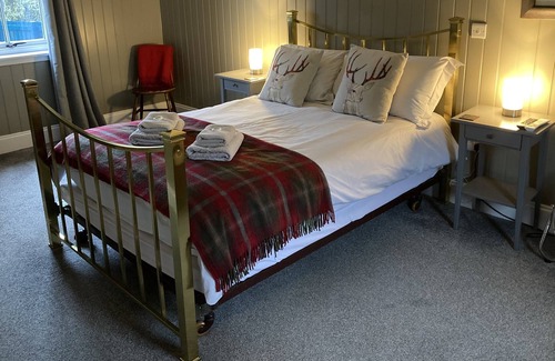 Stronmilchan Cottage | Beautiful Cosy Highland Argyll Home Log Burner Mountain and River Views