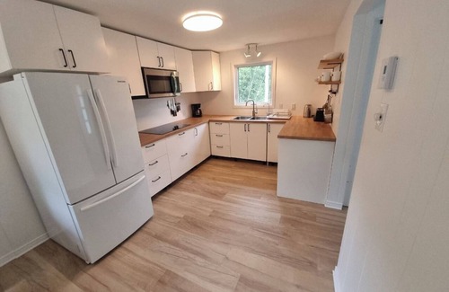 North Glengarry Ski Chalet | Beautiful country house in the woods