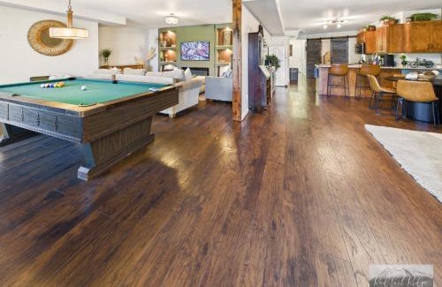 Philomath Apartment | Beautiful Country Apartment, AC, Pickleball, Billiards, Playground, Gardens