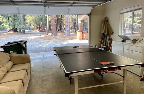 Shingletown House | Beautiful Custom Home near Lake McCumber & Mt Lassen