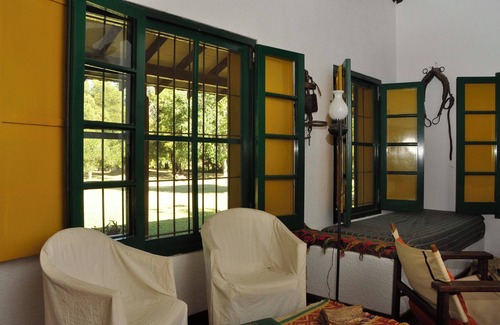 Chascomus Ski Chalet | Beautiful Farm Boutique Homestay Chacra La CH - 200 m2 1 hectare park pool wifi