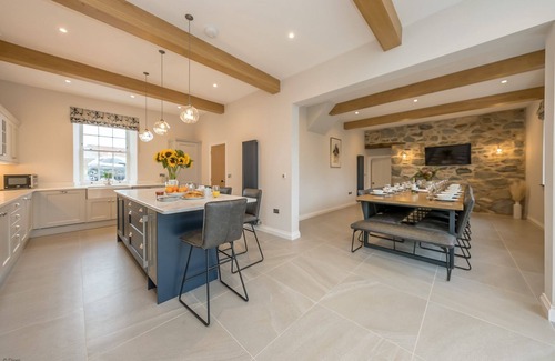 Rhyd-y-clafdy Cottage | Beautiful Farmhouse Accommodation in a Country Setting | Hendre-Feinws