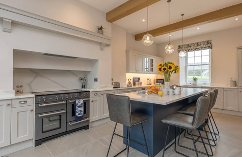 Rhyd-y-clafdy Cottage | Beautiful Farmhouse Accommodation in a Country Setting | Hendre-Feinws