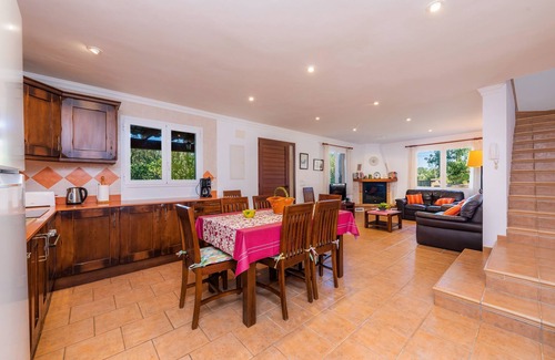 Felanitx Villa | Beautiful Finca Perello with Mountain view