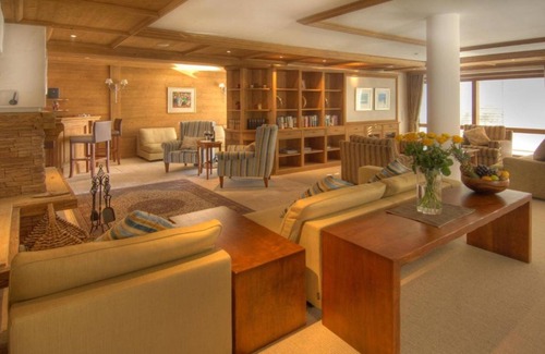 Maria Alm am Steinernen Meer Ski Chalet | Beautiful high quality Superior Chalet, 500m from ski lifts, half board catered