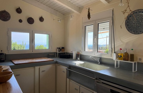 Neratzia House | Beautiful holiday home in Logga near Aghios Andreas with fantastic sea views.