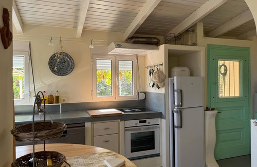 Neratzia House | Beautiful holiday home in Logga near Aghios Andreas with fantastic sea views.