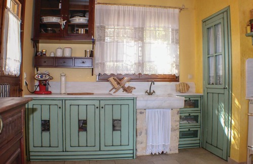 Ziria House | Beautiful home in Aigio