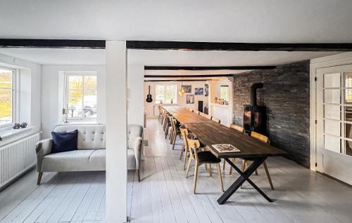 Tejn House | Beautiful Home In Allinge With Wifi