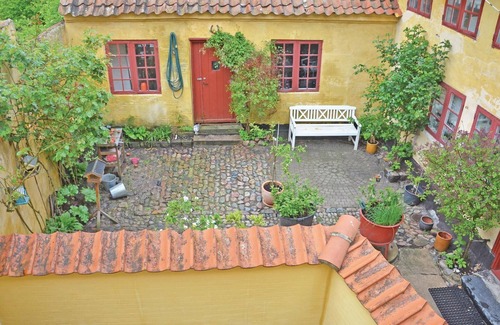 Assens House | Beautiful home in Assens with kitchen