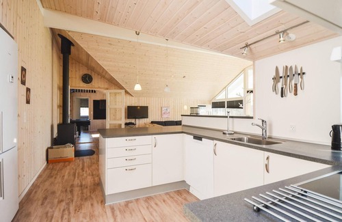 Elsegarde Strand House | Beautiful home in Ebeltoft with WiFi