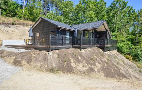 Femmøller House | Beautiful Home In Ebeltoft With Kitchen