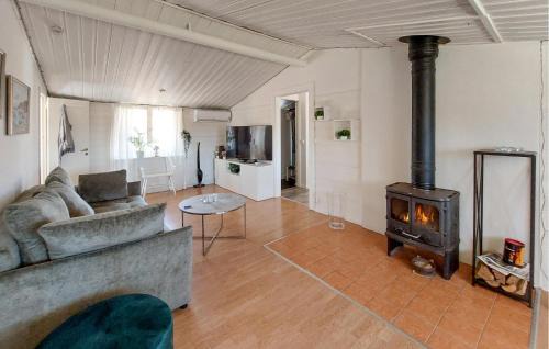 Hoor House | Beautiful Home In Höör With Wifi