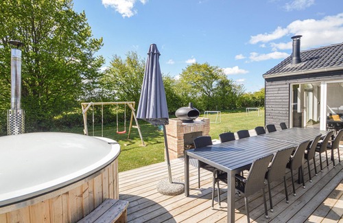 Fynshav House | Beautiful home in Haderslev with sauna