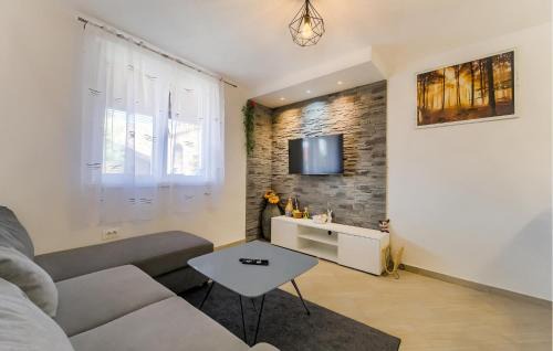 Lupoglav House | Beautiful Home In Lupoglav