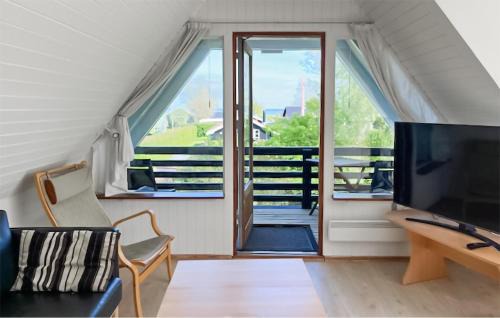 Spodsbjerg House | Beautiful Home In Rudkøbing With Wifi