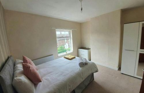 Alsagers Bank House | Beautiful House in Stoke