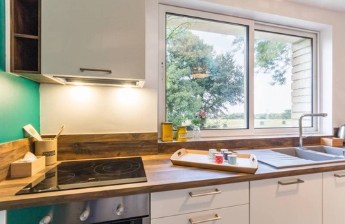 Ver-sur-Mer House | Beautiful house with sea view and fireplace