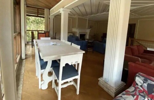 Nova Friburgo Cottage | Beautiful large house, with swimming pool and garden, in the middle of the exuberant nature of the Serra!