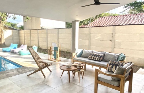 Samara Villa | Beautiful modern house - walk to the beach and to town