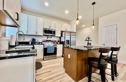 Maud House | Beautiful NEW Ranch Home with a large deck and games