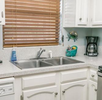 Avon By The Sea Apartment | Beautiful Ocean view Townhouse