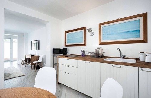 Marina di Modica Villa | Beautiful private villa with WIFI, sauna, hot tub, private pool, A/C, TV, patio and panoramic view