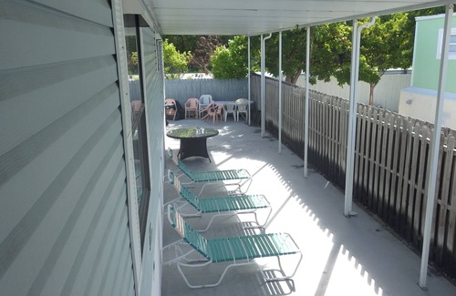 Tavernier House | Beautiful Private Community With Dining Shopping And Entertainment Nearby.