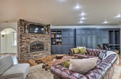 Powell Butte House | Beautiful Ranch Home with Cascade Mountain View