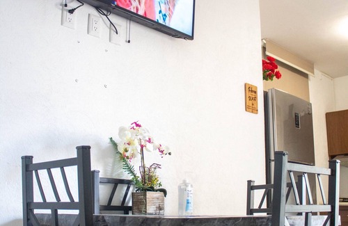Colinas de Santiago Condo | Beautiful remodeled condo near beach !