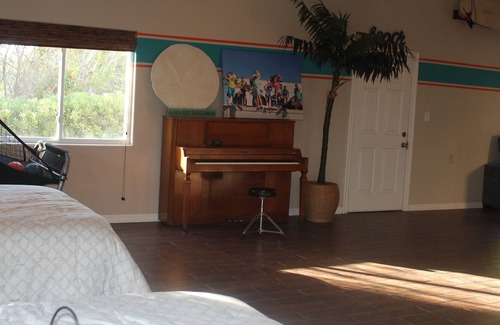 Poway House | Beautiful Resort-Like Vacation Retreat close to all San Diego Attractions