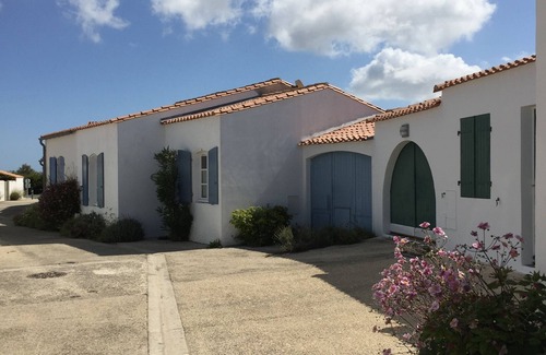 Ars-en-Re House | Beautiful retaise house with garden in Ars