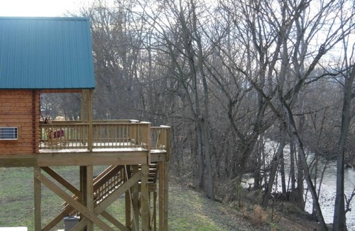 Luray Cabin | Beautiful Romantic River front cabin with mountain views,fantastic location!