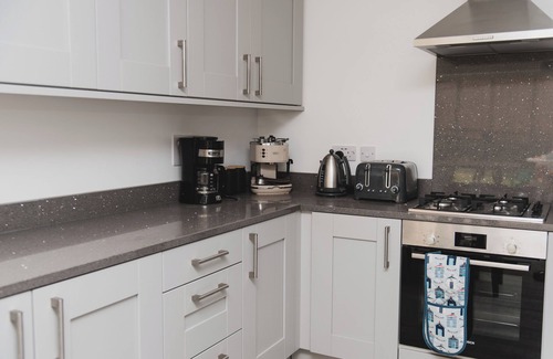 Dunstan House | Beautiful seaside home, sea 400m, pub and coastal path. Sleeps 8. Pet friendly!