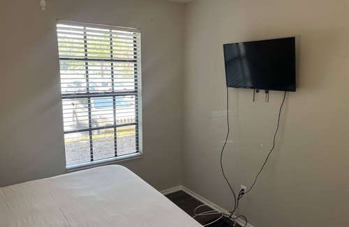 Tampa Apartment | Beautiful Tampa Oasis