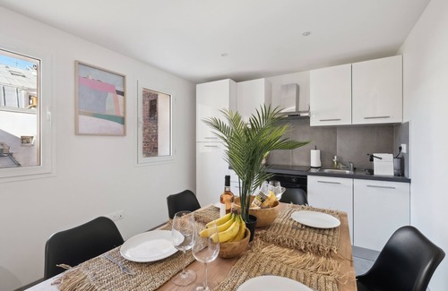 17th Arrondissement Apartment | Beautiful Triplex in Paris With Rooftop