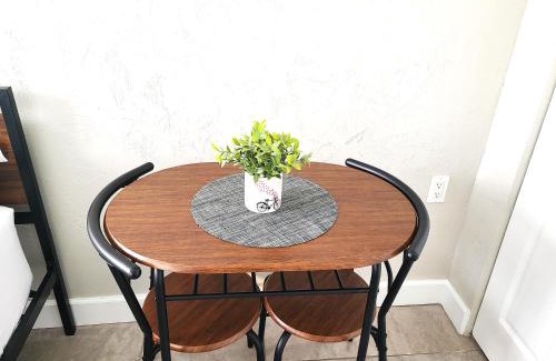 Sarasota House | Beautiful University Pines Studio in Sarasota