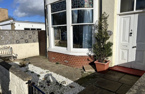 Hornsea Apartment | Beautiful Victorian house 2 minutes from the beach