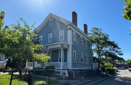 Dorchester House | Beautiful Victorian house, Room