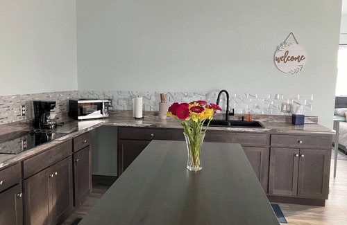 La Junta Apartment | Beautiful view, charming, just completed, large studio in wonderful La Junta.