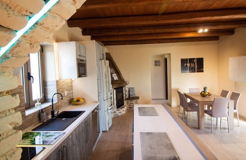 Platanias Villa | Beautiful Villa, 4 BD, 3 BA, private pool